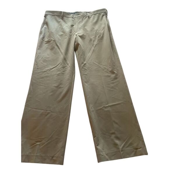NWT Men’s SAVANE Max Comfort Waist Band 4 Way Stretch Pants Size 38W 30 L Taupe - Picture 3 of 14